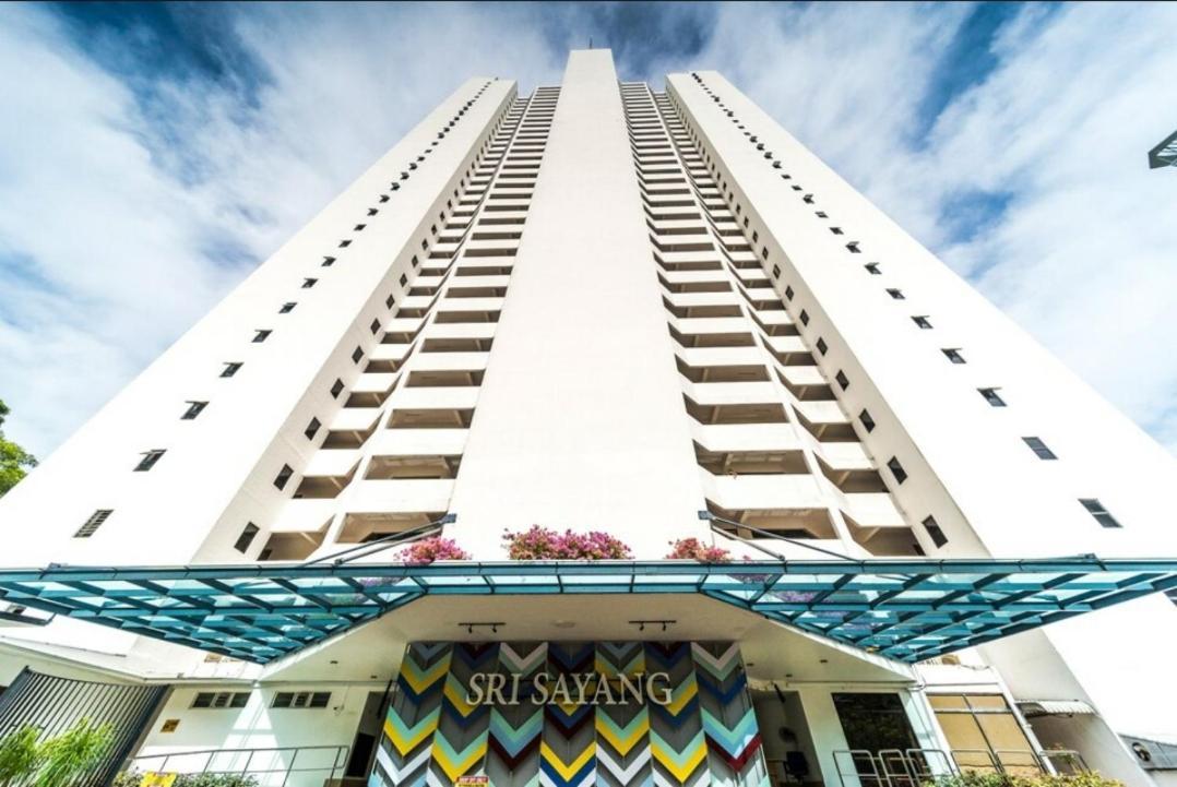 EXECUTIVES Pantai Seaview Batu Ferringhi 2704 - 2 Bedrooms Esterno foto
